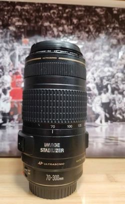 Canon EF 70-300mm f/4-5.6 IS USM full frame lens