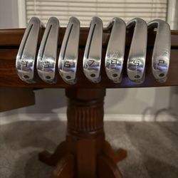TaylorMade P(contact info removed) Iron Set 4-PW True Temper Dynamic Gold S300 Stiff RH NEW