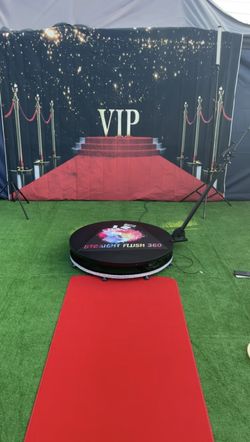 360 VIDEO PHOTO BOOTH