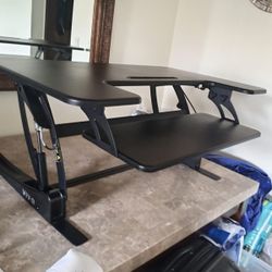 Vivo Stand Up Desk