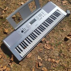 Yamaha Digital Keyboard Piano Synthesizer YPT-360