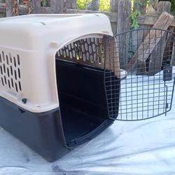 Medium Large Size Kennel 21 X 30 X 23 Inches 
