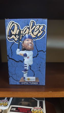 Justin Turner bobble head, Dodgers, quakes