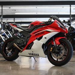 2013 YAMAHA R6