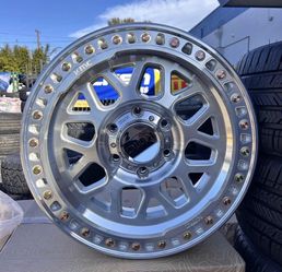 17” KMC KM549 Wheels
Machine Finish
Fits: 6x139.7 Set Of 4