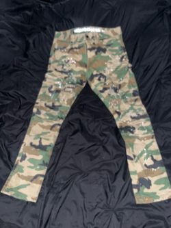 Size 36 camo white splat jeans