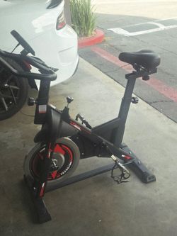 Speed TS290 Indoor Cycling Spin Bike