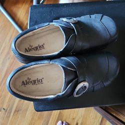 Alegria Clog