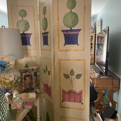Wall Divider Wood 