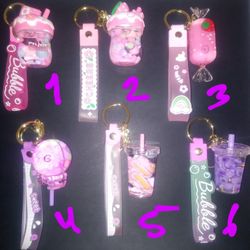 Beautiful Keychains / Hermosos Llaveros  $5