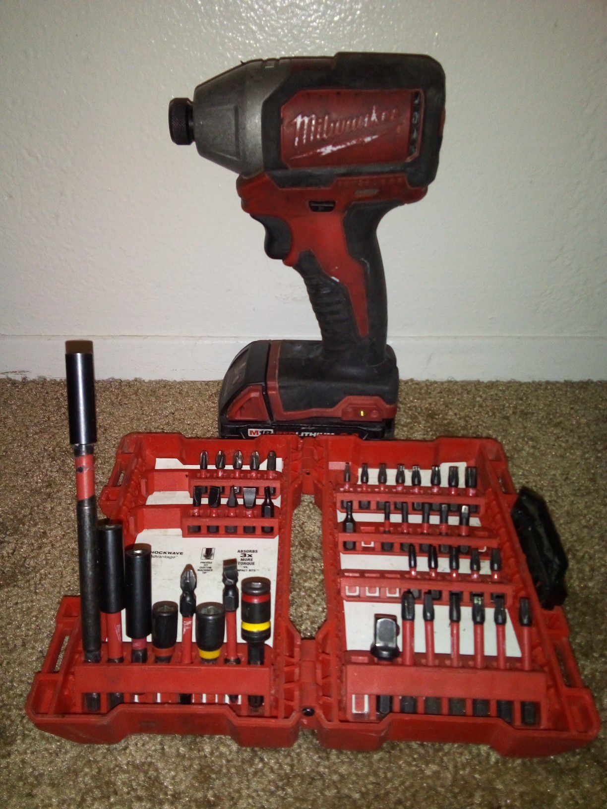 Milwaukee impact drill m18 with customized it kit and dual charger