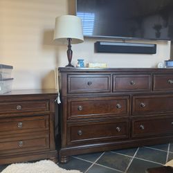 Queen Bedroom Set 