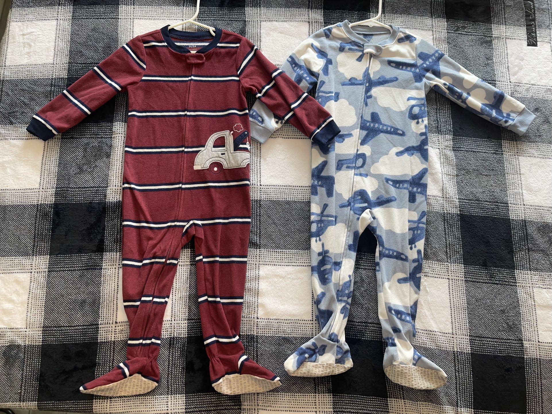 Carter’s Fleece footed pajamas