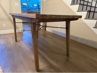 Kitchen Table - Laguna Niguel - $50