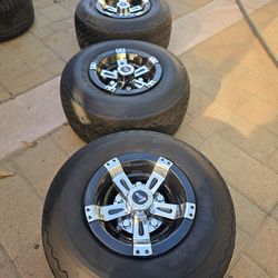 Golf cart tires