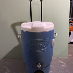 K2 Coolers Summit 50 quart for Sale in New Caney, TX - OfferUp