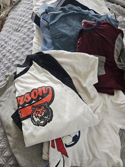 Mostly for youth Size M, snd L.  And a hat included.