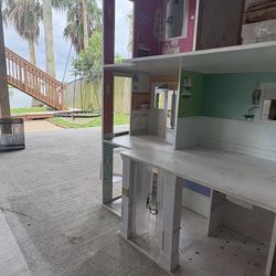 Doll House Just Needs Cleaning $5