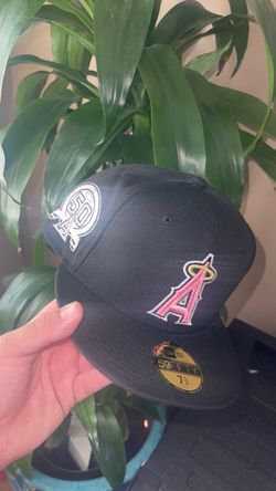 Brand new 7 5/8 fitted