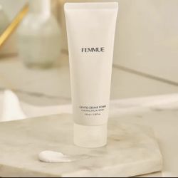 Femmue Brilliant Cleansing Gel Gentle Face Wash 100ml/3.38 fl oz