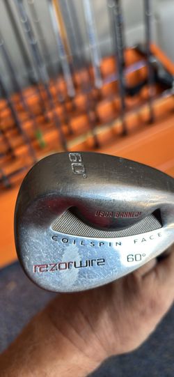60 degree lob wedge golf club