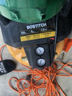 Bostitch 6 gallon portable electric pancake air compressor