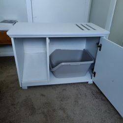 Cat Litter Enclosure