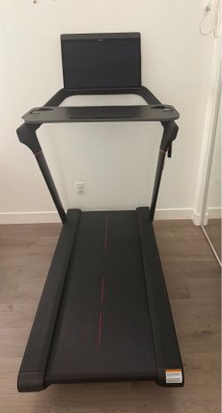 Peleton treadmill