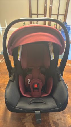 Infant car seat