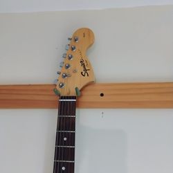 Squire Strat With Alnico 5 Pickups 