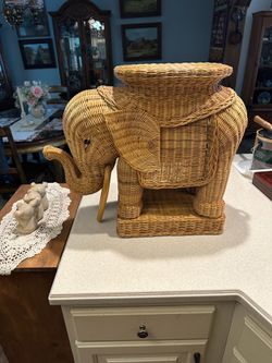 Collector's Vintage Rattan Wicker Elephant Side Table Plant Stand Boho Decor
