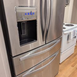 Whirlpool Refrigerator 