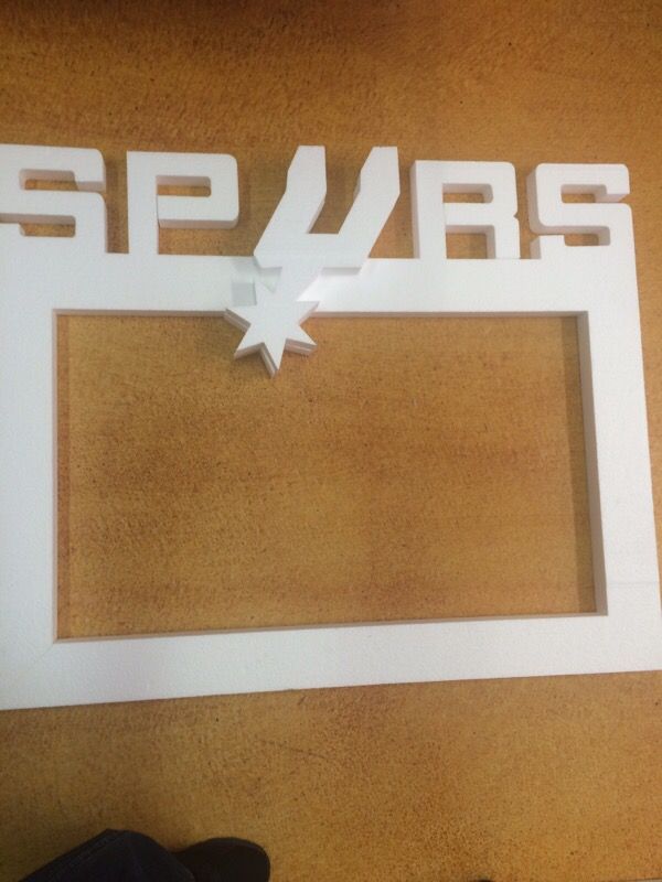 Spurs Styrofoam Frame For In San Antonio Tx Offerup Spurs Styrofoam Frame