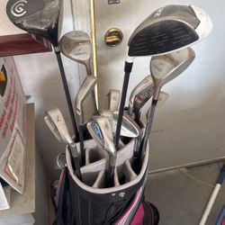 Datrek Women’s Golf bag And Women’s Ping Golf Clubs