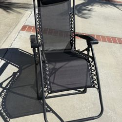 Zero Gravity Lounge Chairs, Foldable Reclining Chair