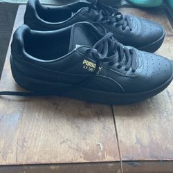 Kids Puma Size 3