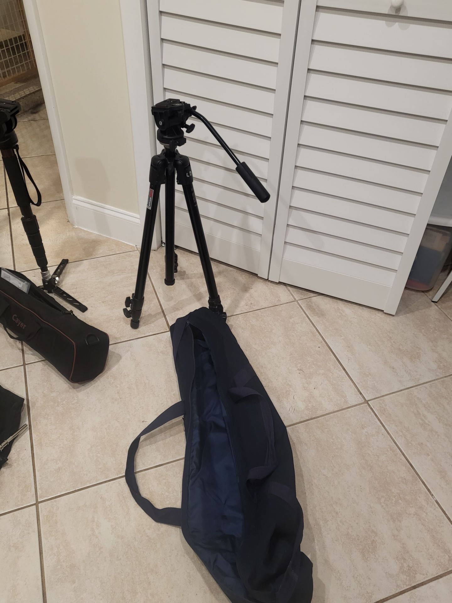 Bogen Manfrotto 3160 tripod