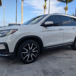 2022 Honda Pilot Touring 