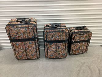 Vintage Set of 3 Tapestry luggage set