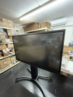 CLEVERTOUCH Impact 65 Interactive 4K Touchscreen With Hydraulic CONEN Mounts (NEW)