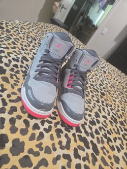 Nike Air Jordan Flight, Girls 7Y/Women 8.5