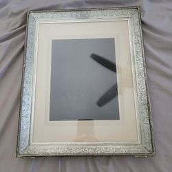 Vintage Metal Picture Frame With Glass.