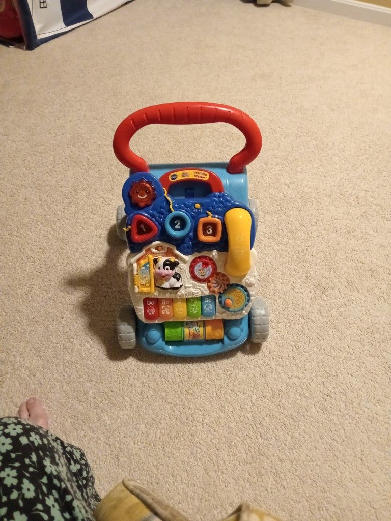 Vtech Learning Walker Like New