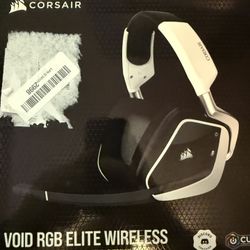 Corsair VOID RGB ELITE Wireless Gaming Headset - 7.1 Surround Sound - Discord Certified - ICUE Compatible - PC, Mac, PS5, PS4 - White