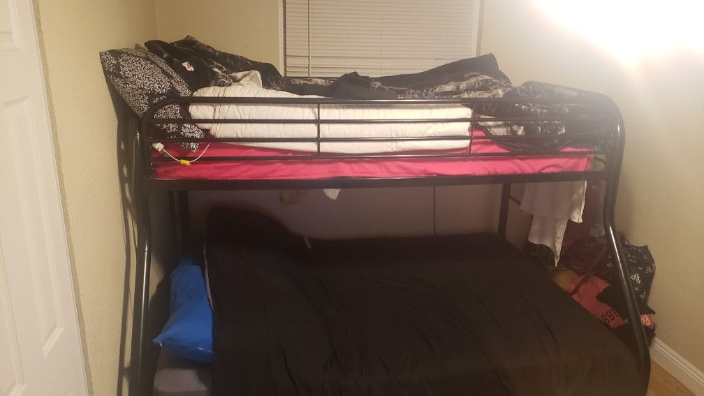 Black Metal Bunk Bed Full And Twin Bed..includes Mattress