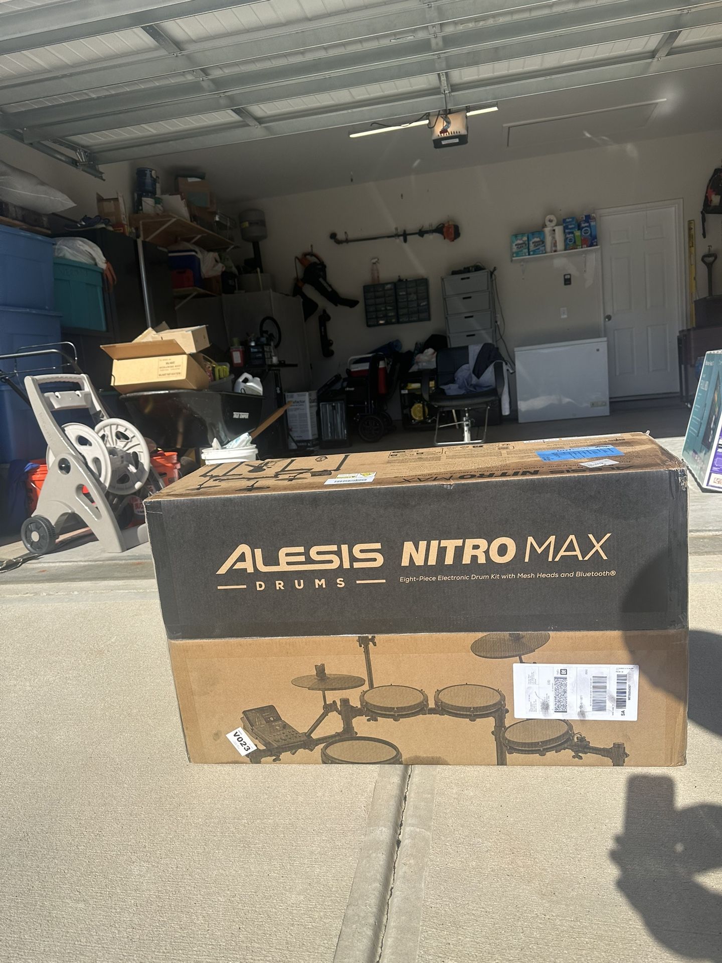 Alesis Nitro Max (eight head bluetooth)