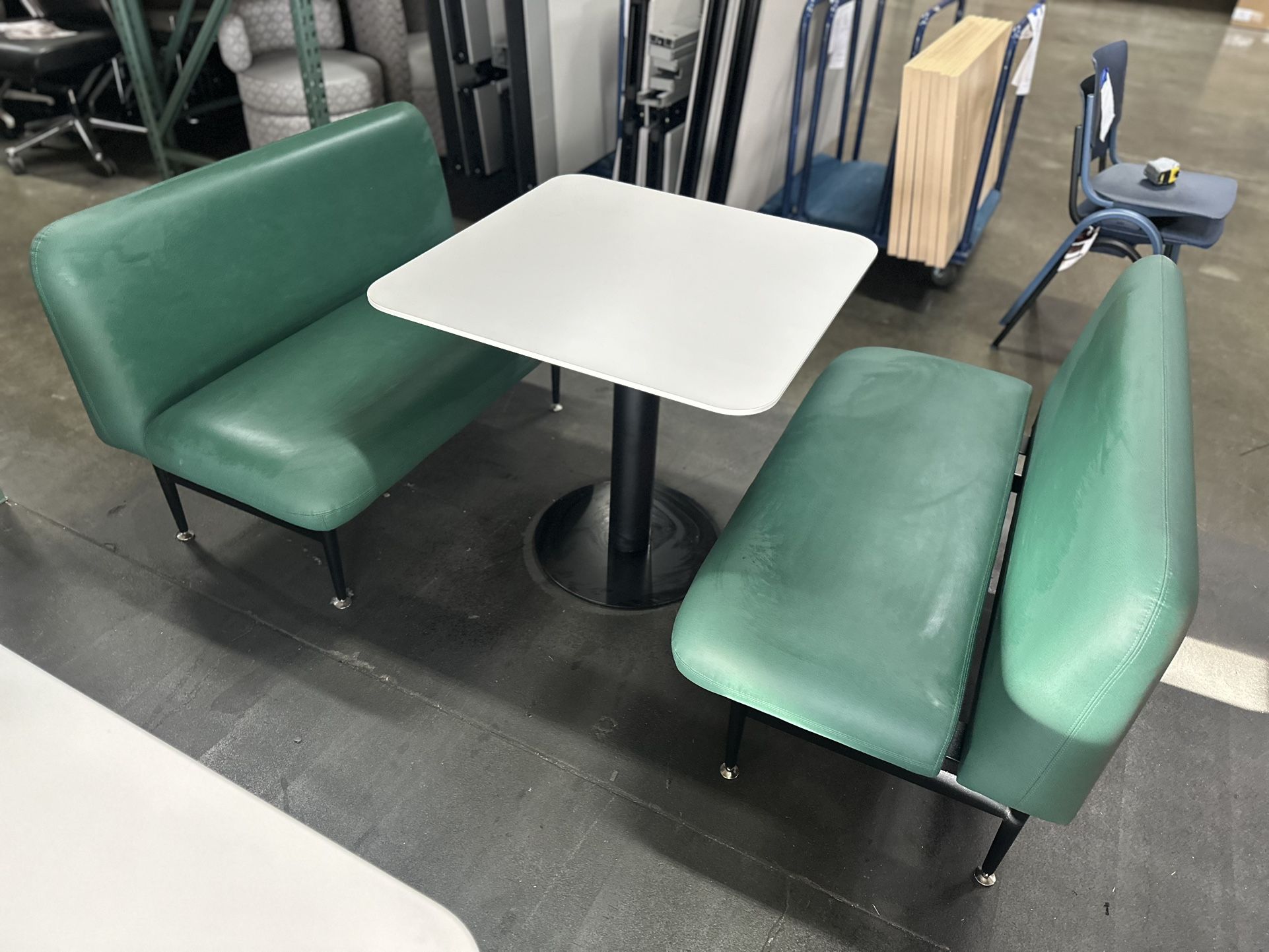 High End Brand New Booths And Table, Wipeable Material A S Made By ERG