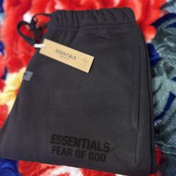 Cuffed Essential Pants