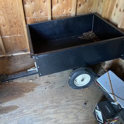 10 Cubic Ft. Trailer. Pull Behind Lawn Tractor.