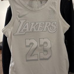 LeBron James White Jersey.  